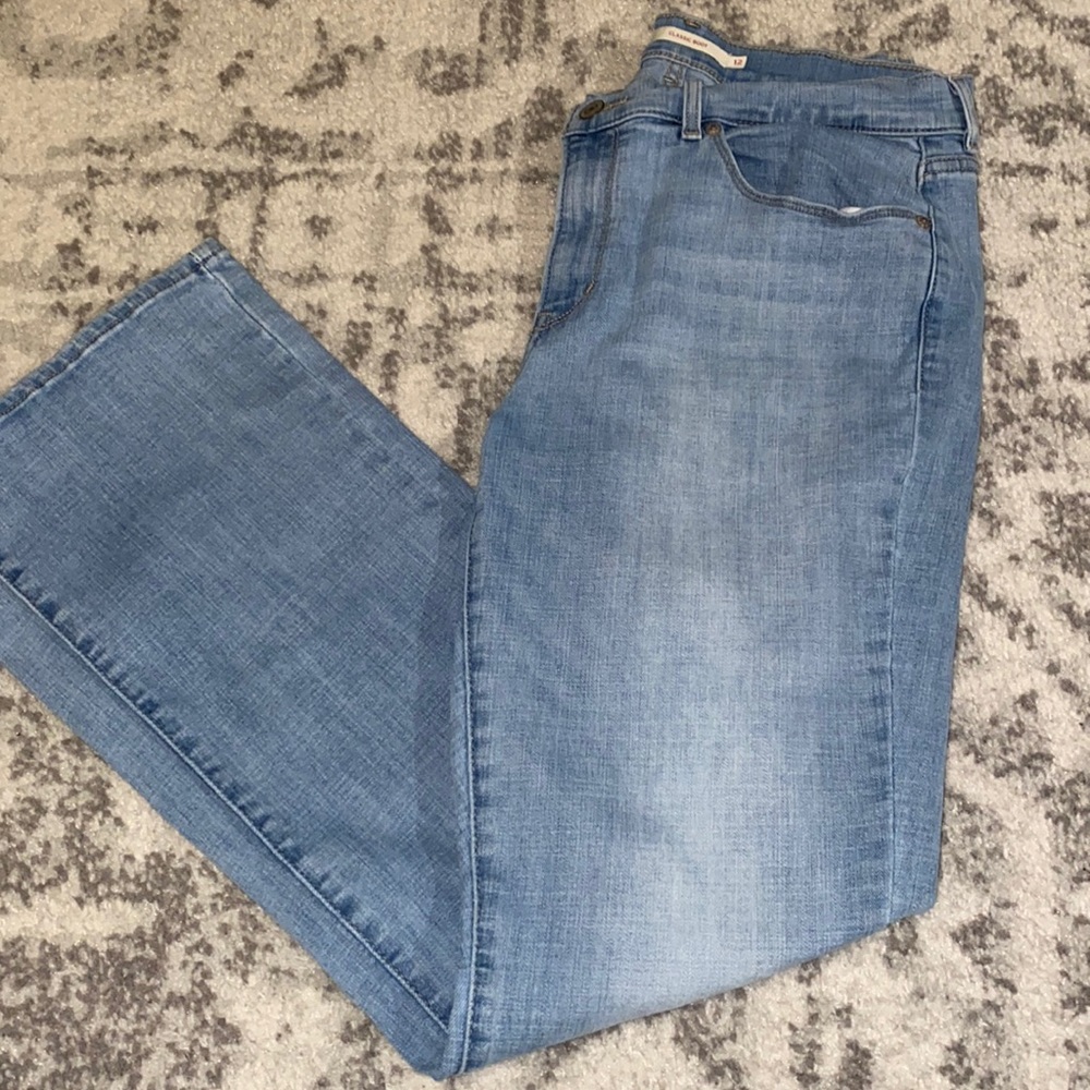 LEVI Womans Jeans  Classic Boot 12 Blue